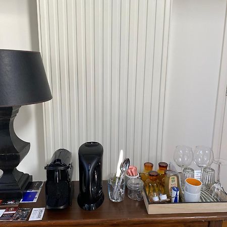 B&B De Tol Hulst Bagian luar foto